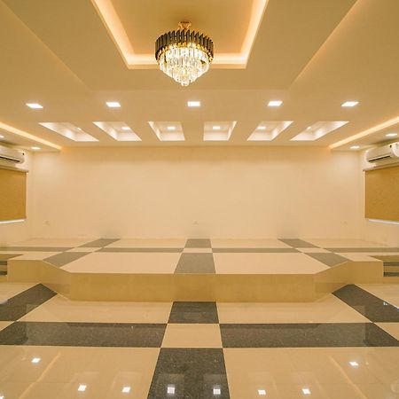 Tpc Camphor Hotel Tiruchirappalli Exterior foto