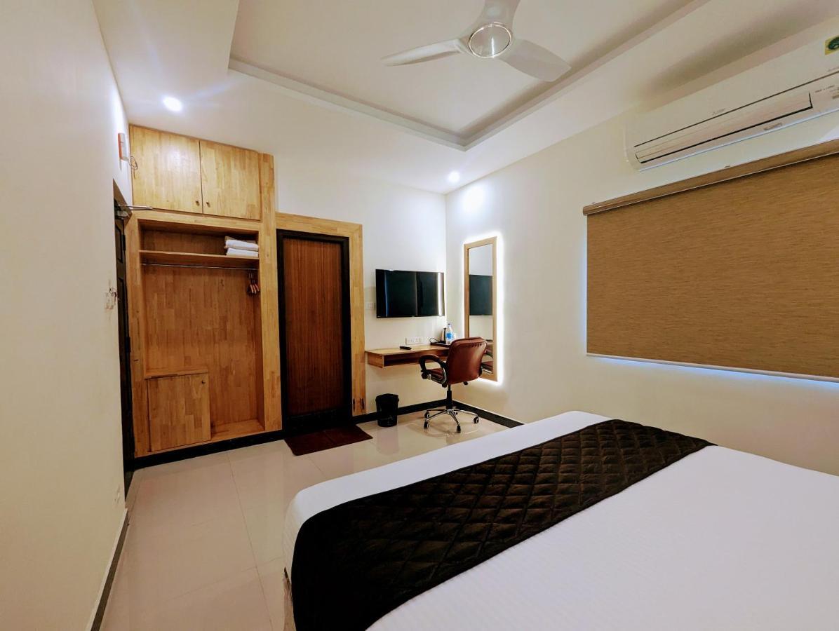 Tpc Camphor Hotel Tiruchirappalli Exterior foto