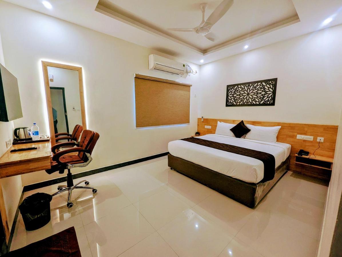 Tpc Camphor Hotel Tiruchirappalli Exterior foto